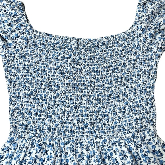 Hollister Smocked Floral Romper - Picture 3 of 4